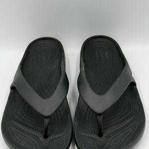 Crocs Sandals Womens 8 Kadee II Casual Slip On Comfort Flip Flops Black Rubber